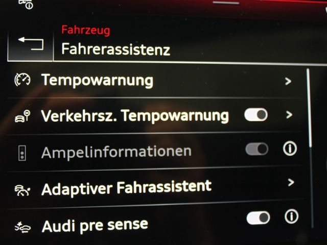 Audi Q3 Sportback 40 TFSI quattro S tronic S-LINE+AHK