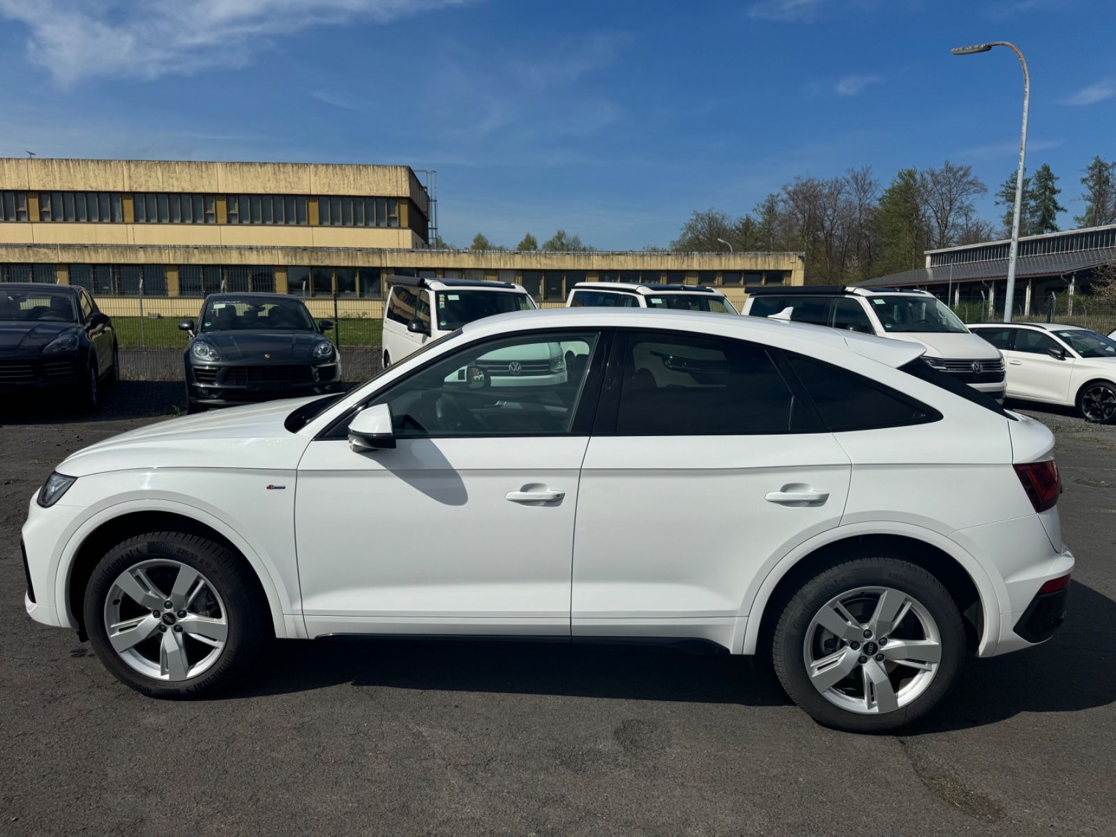 Audi Q5 Sportback 40 TDI quattro S line - Samsaru's Car Outlet