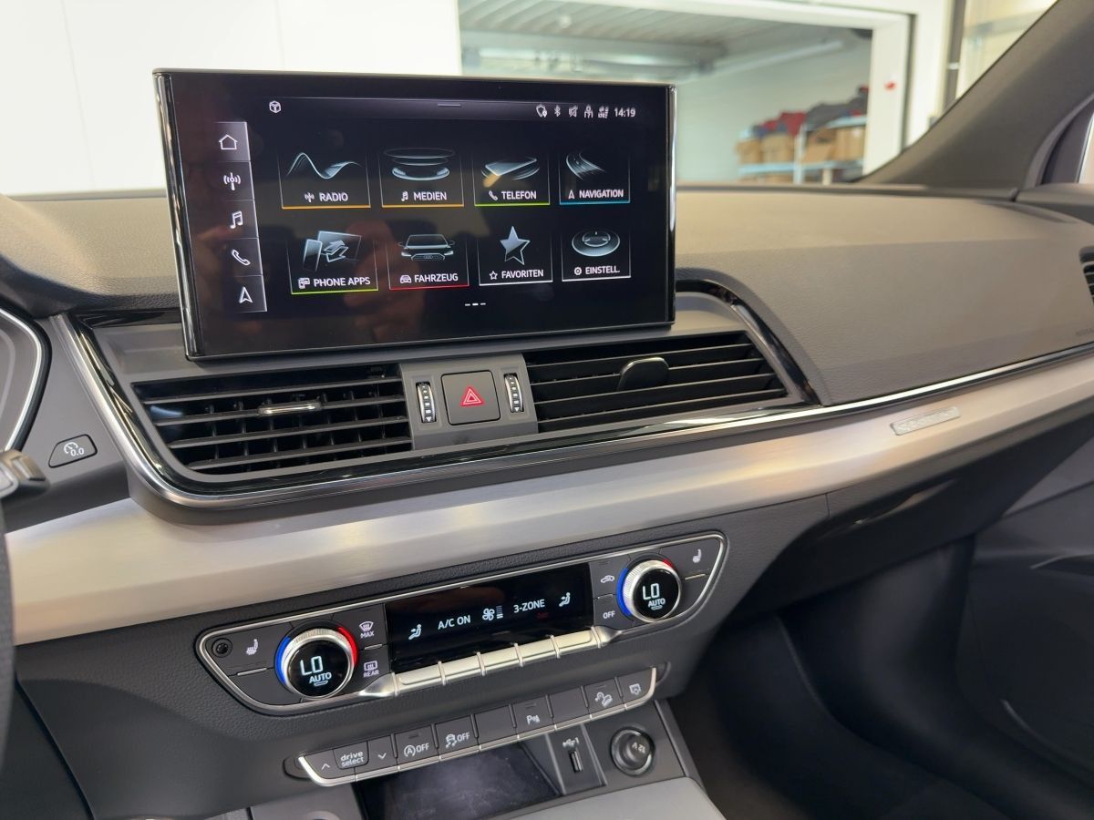 Audi Q5 Sportback 40 TDI qu. S line - Samsaru's Car Outlet