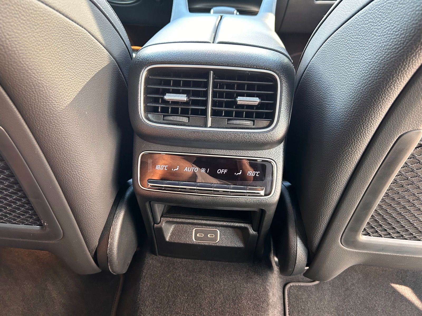 Mercedes-Benz GLE 450d 4MATIC AMG NIGHT GARANTIE