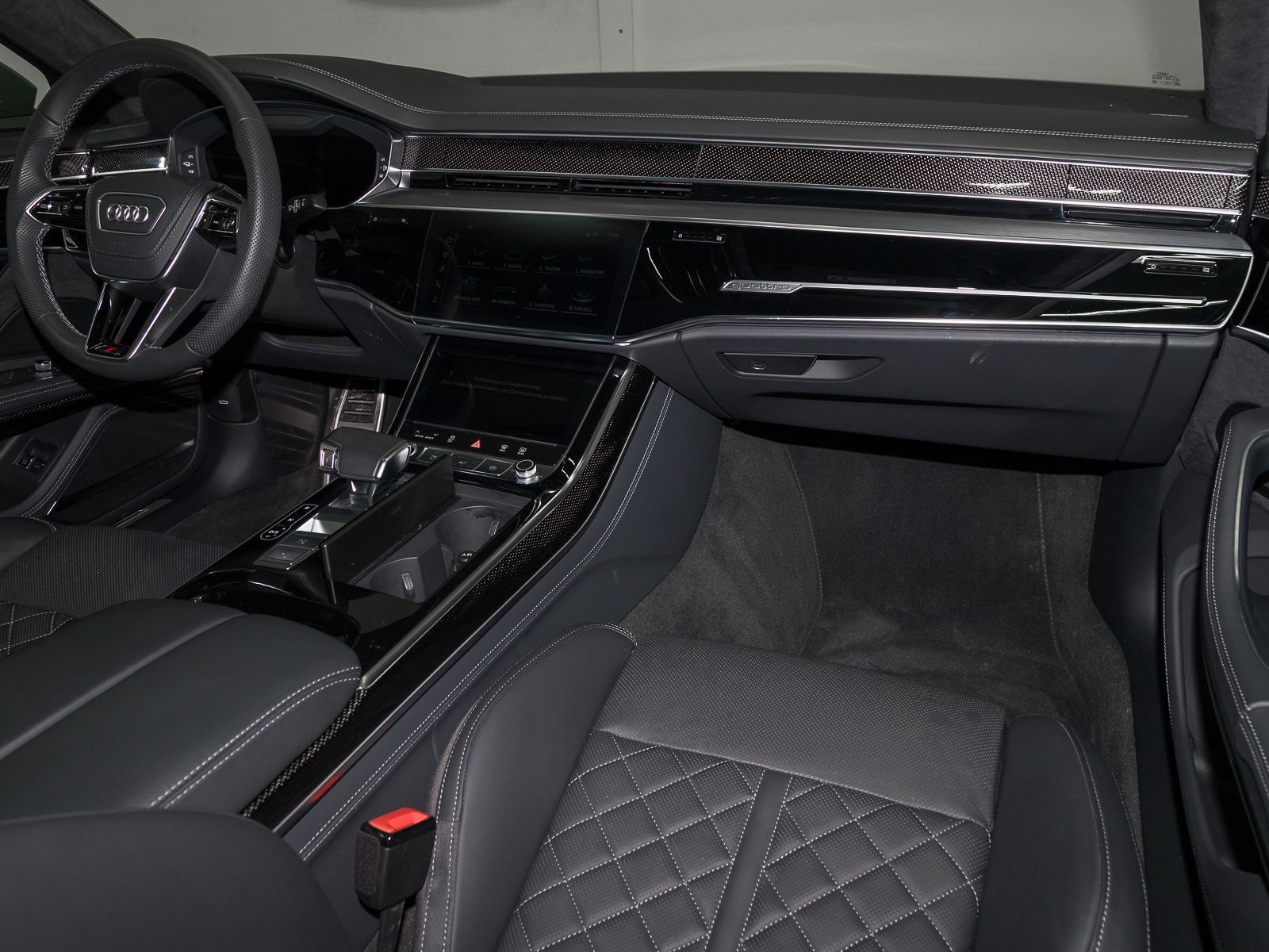 Audi A8 60 TFSIe Q 2x S LINE - Samsaru's Car Outlet