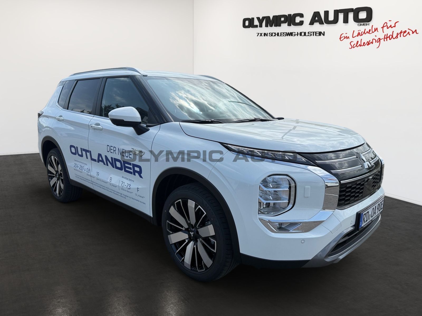 Mitsubishi Plug-in Hybrid Outlander 2,4l  Intro Edition CAM
