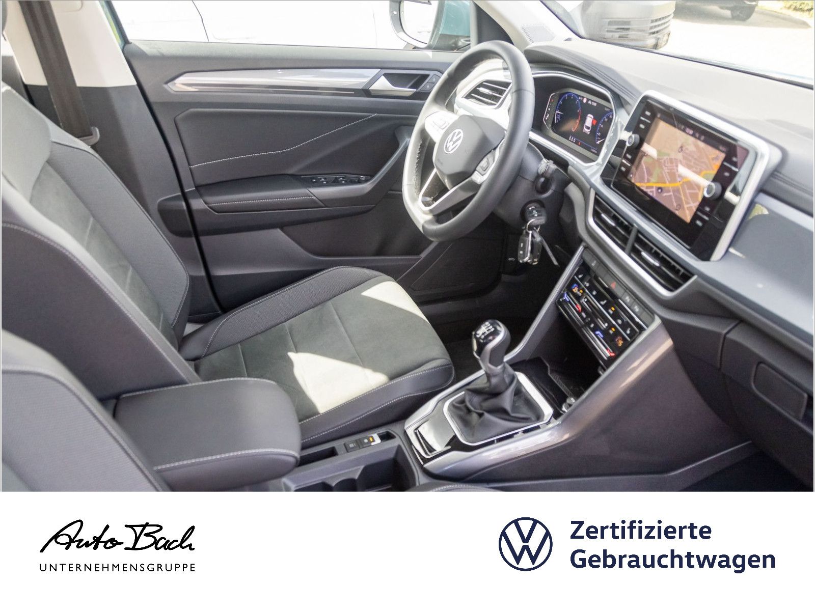 Volkswagen T-ROC 1.0 TSI Style - Samsaru's Car Outlet