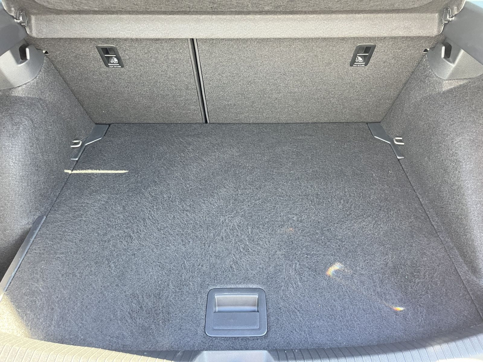 Volkswagen Taigo 1.0 TSI Life - Samsaru's Car Outlet