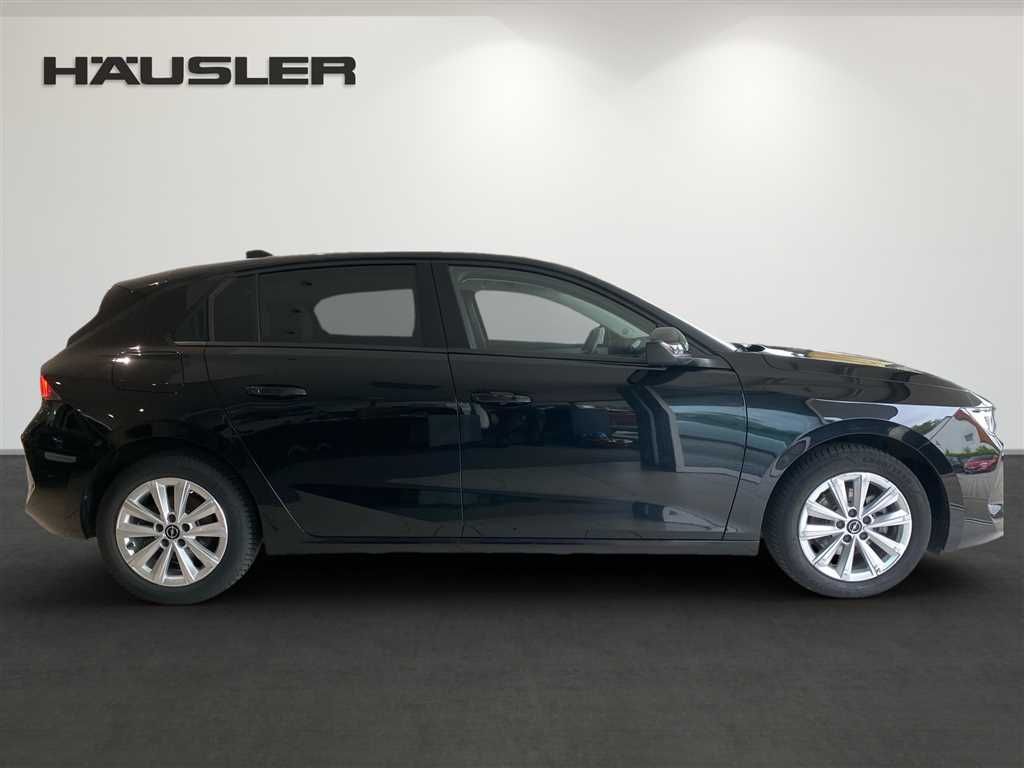 Opel Astra 1.2 Business Edition - Samsaru's Car Outlet