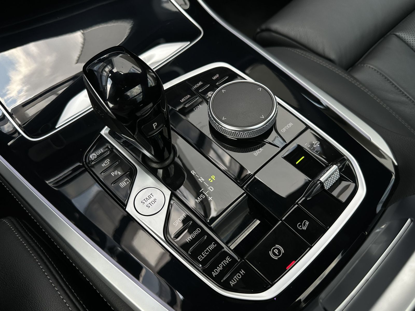 BMW X5 xDrive45e Laser DA Prof PA+ Pano HuD H/K 20"