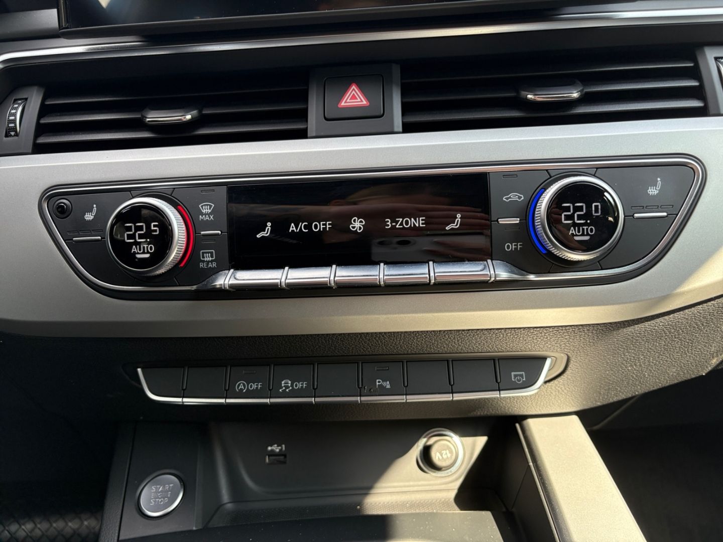 Audi A4 Avant 35 TFSI S tronic advanced - Samsaru's Car Outlet