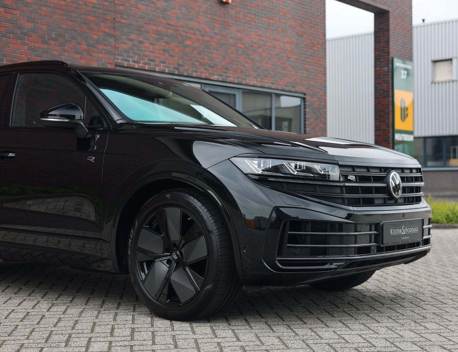 Volkswagen Touareg 3.0 TSI eHybrid 4Motion R