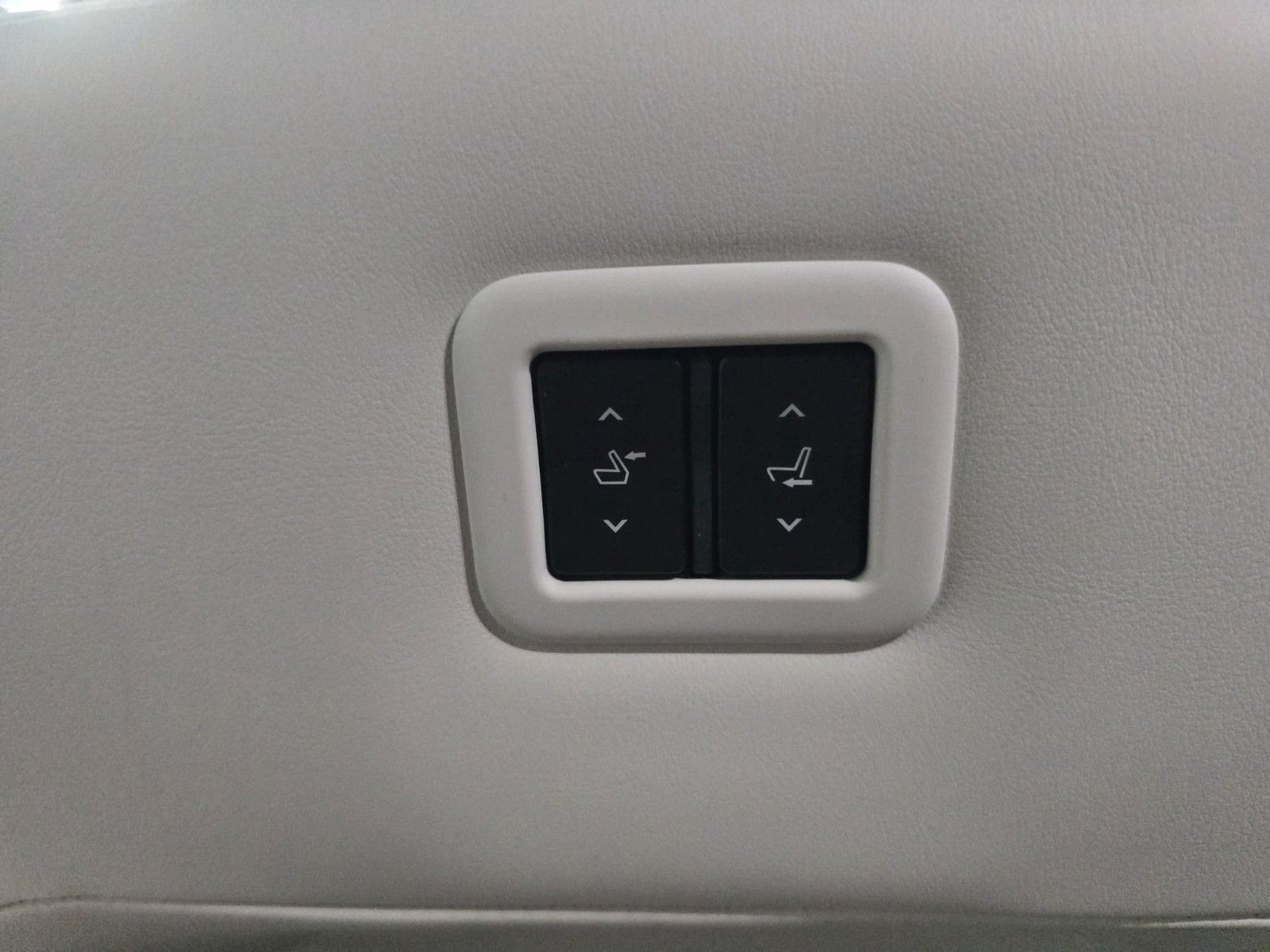 Mazda MX-30 e-Skyactiv EV Makoto *MC-P.*PRE-P*