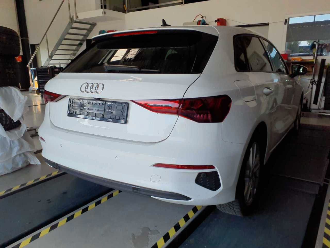 Audi A3 Sportback 1.4TFSI e S tronic Navi LED SHZ RFK