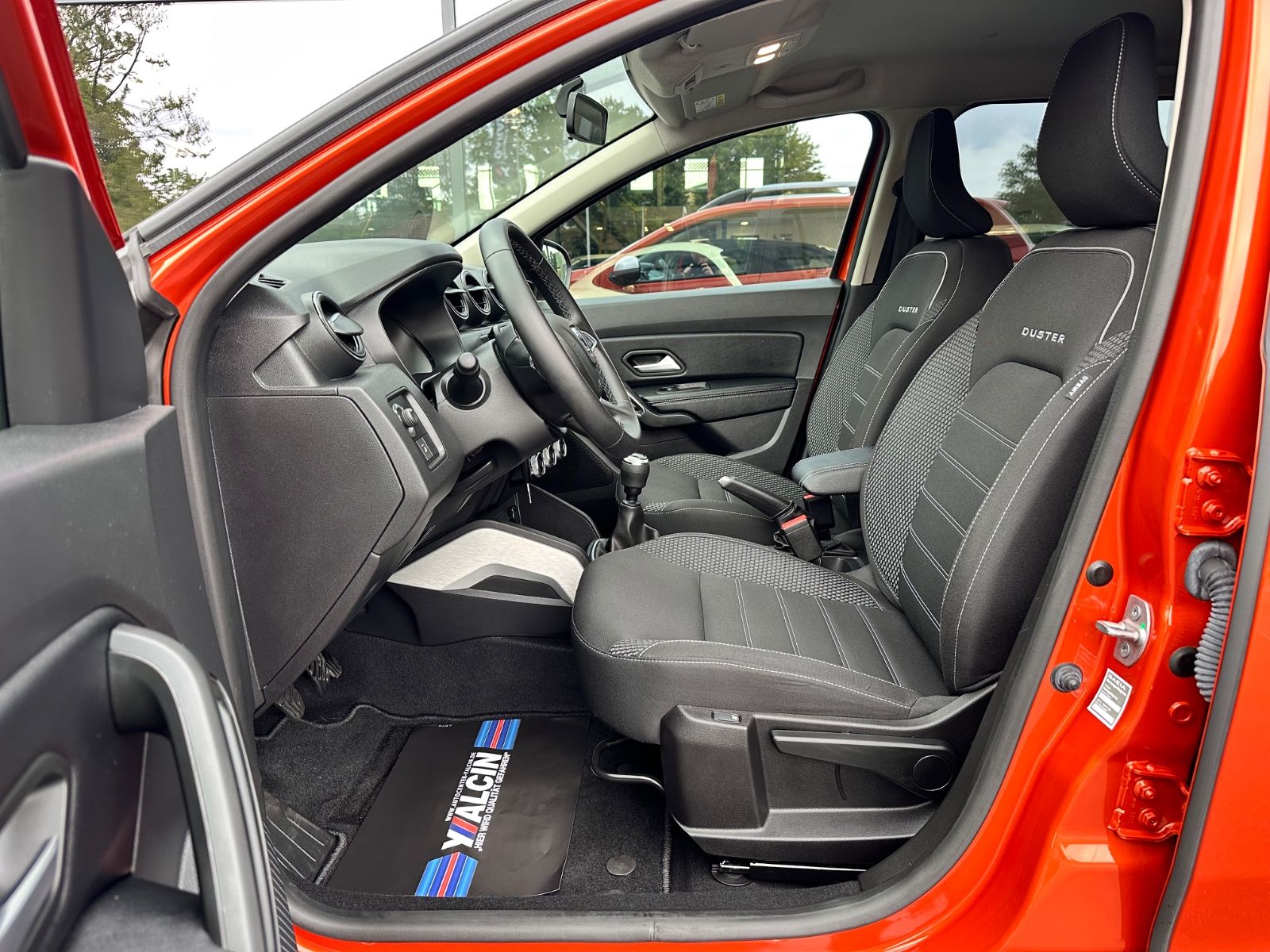 Dacia Duster Blue dCi 115 2WD Prestige - Samsaru's Car Outlet
