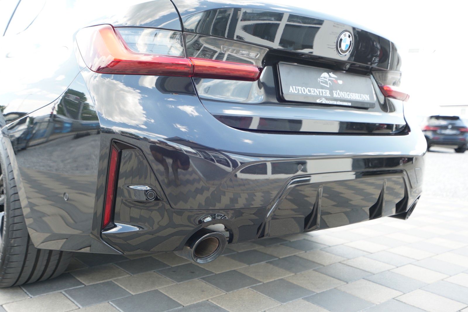 BMW 320d*xDrive*M Sport*H&K*Schiebedach*STHZ*360°*
