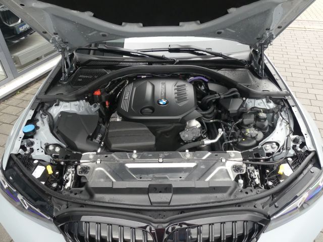 BMW 320 d xDrive Tou M Sport Pro AHK°ACC+ParkPro°19"