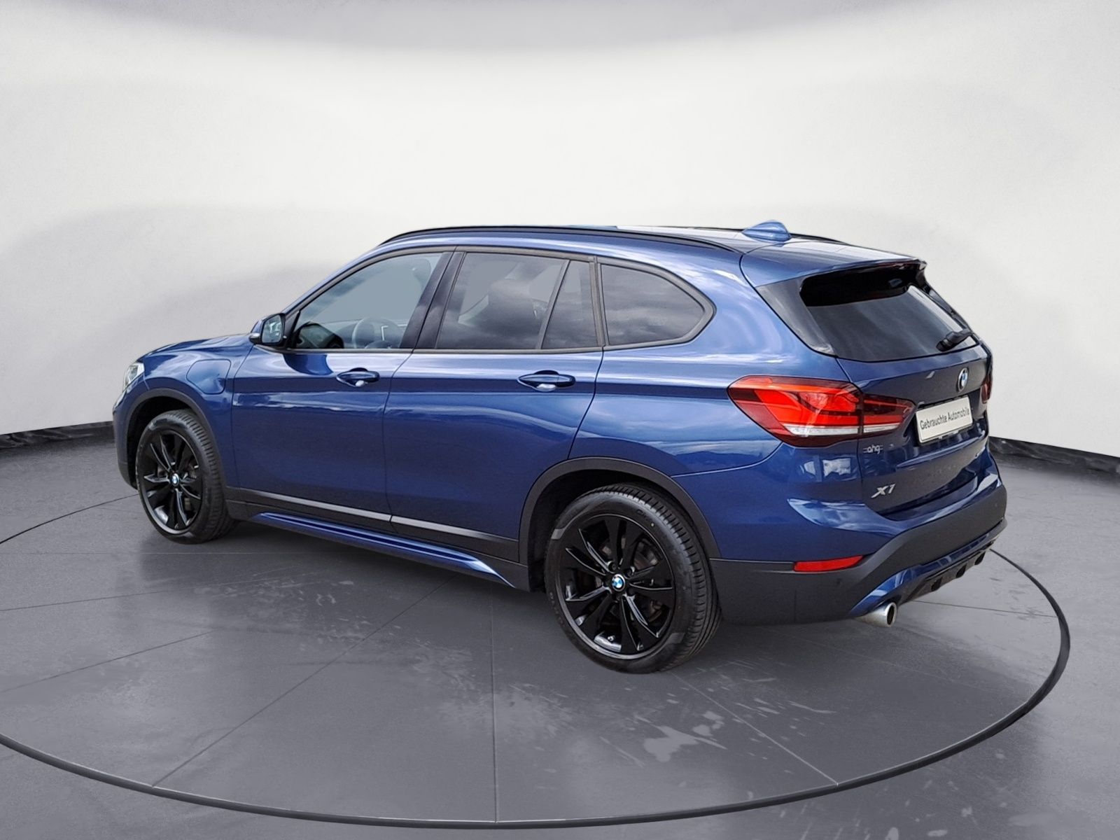 BMW X1 xDrive25e Sport Line Steptronic - Samsaru's Car Outlet