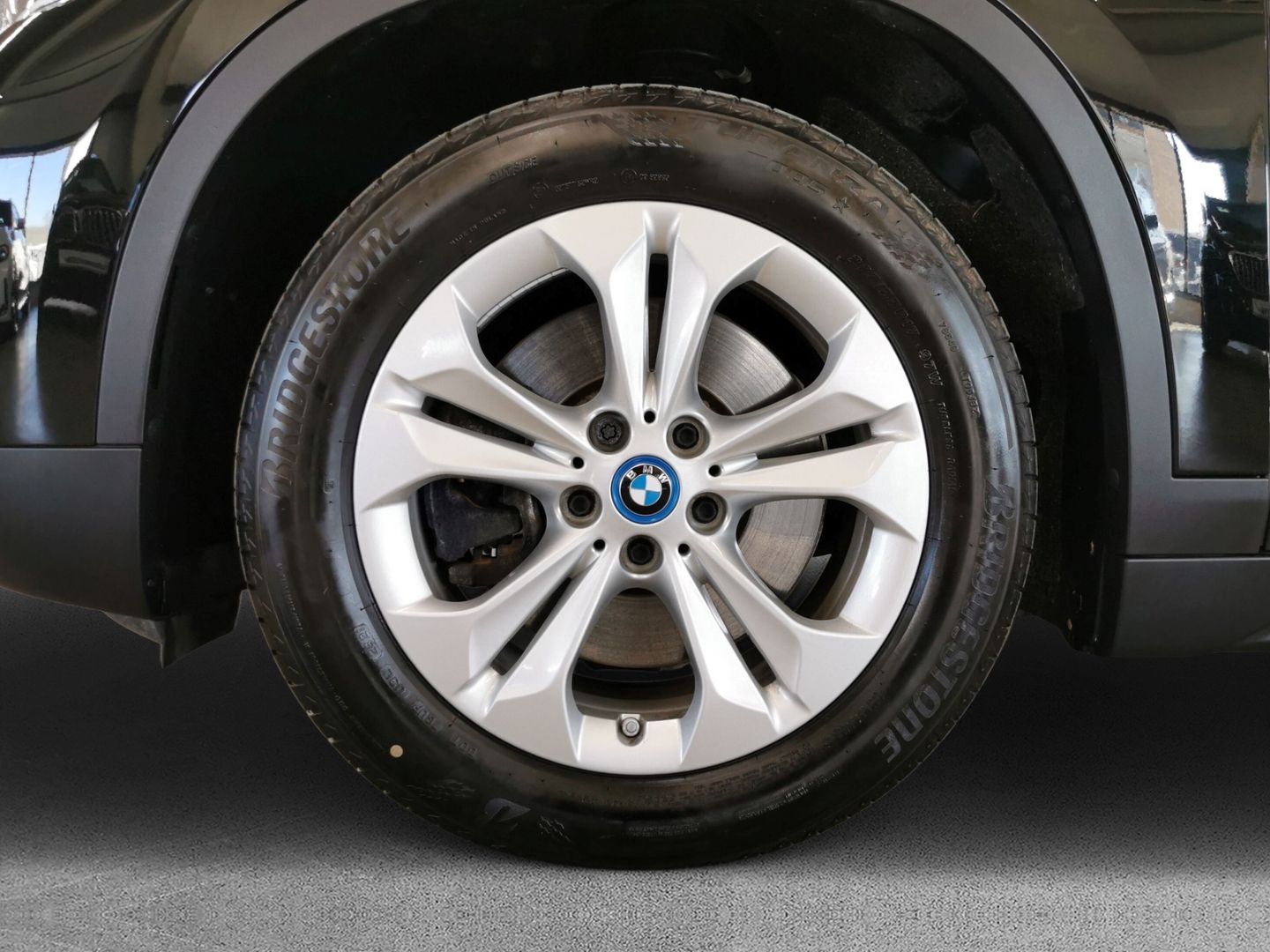 BMW X1 xDRIVE 25e ADVANTAGE - Samsaru's Car Outlet