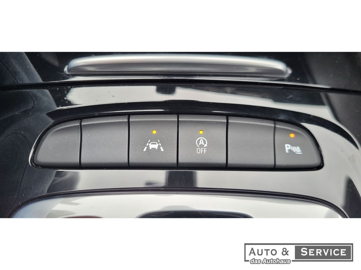 Opel Insignia B Sports T. - Samsaru's Car Outlet