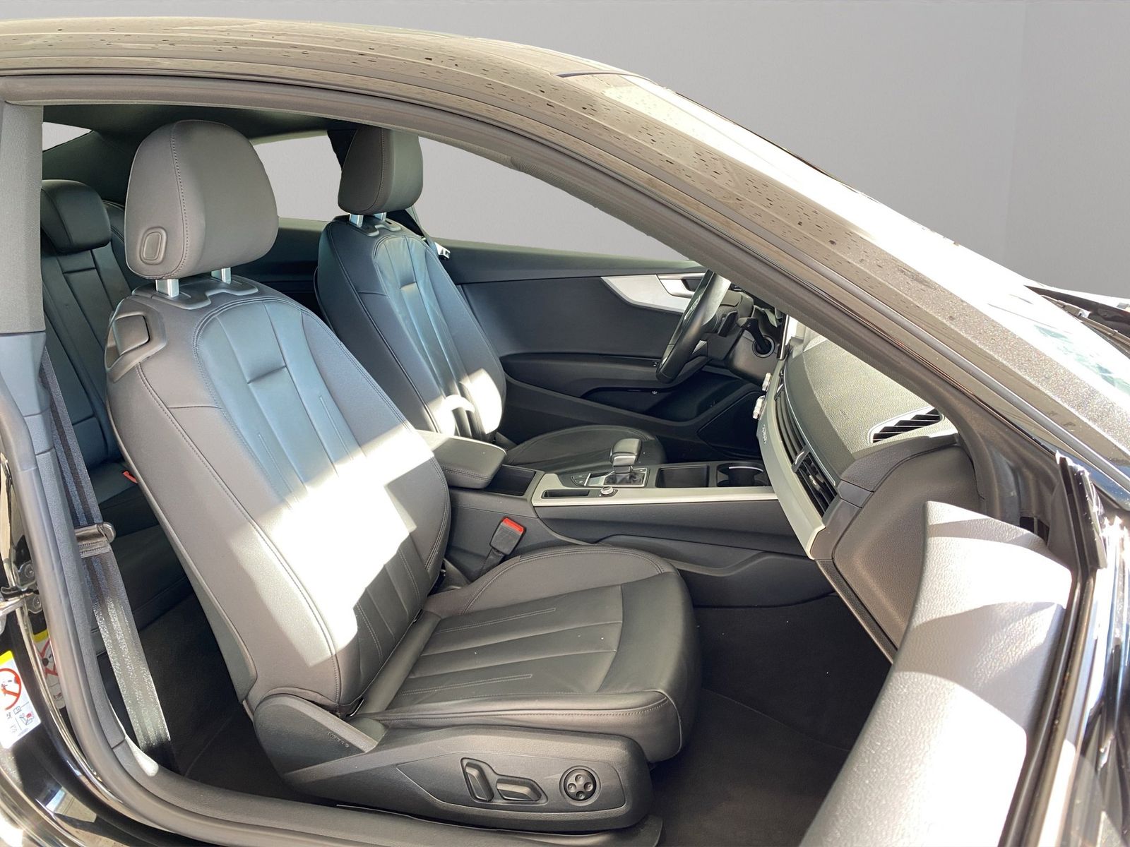 Audi A5 Coupé S line (SHZ.NAVI.PANO.MATRIX LED.PDC PL