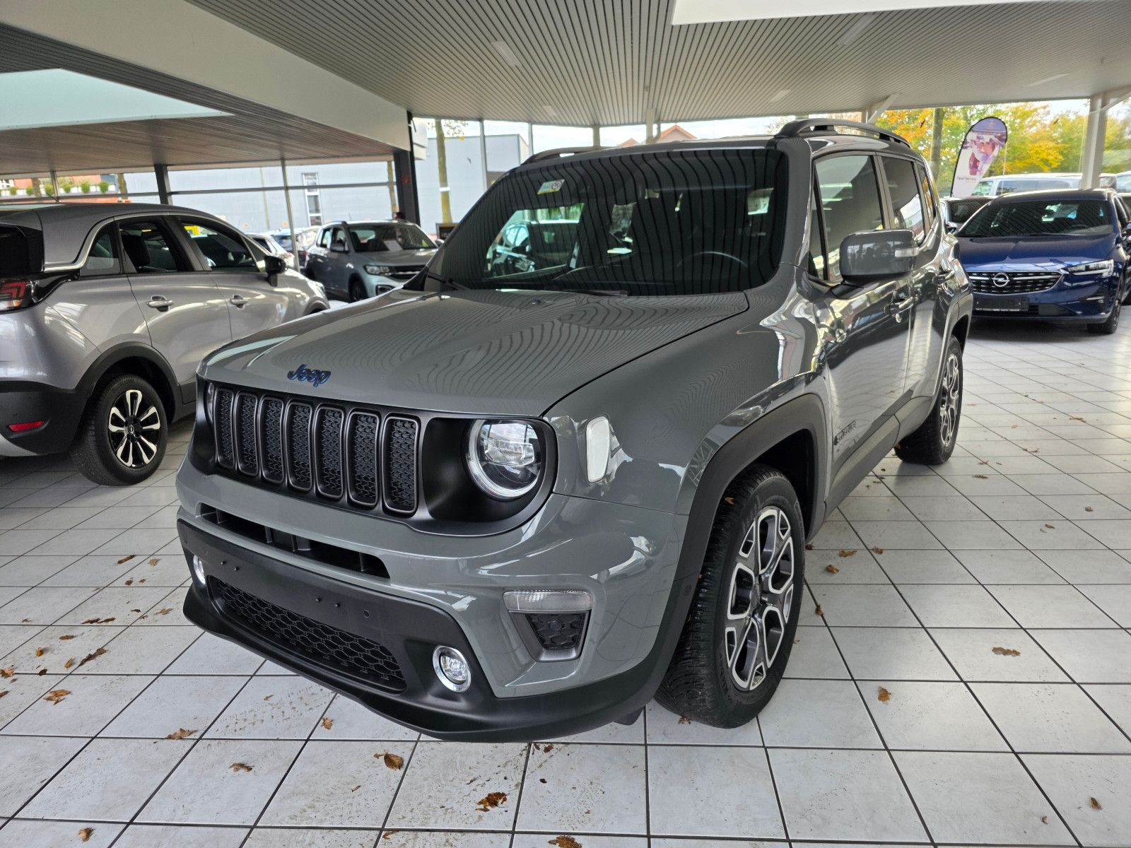 Jeep Renegade S Plug-In-Hybrid 4xe mit AHK