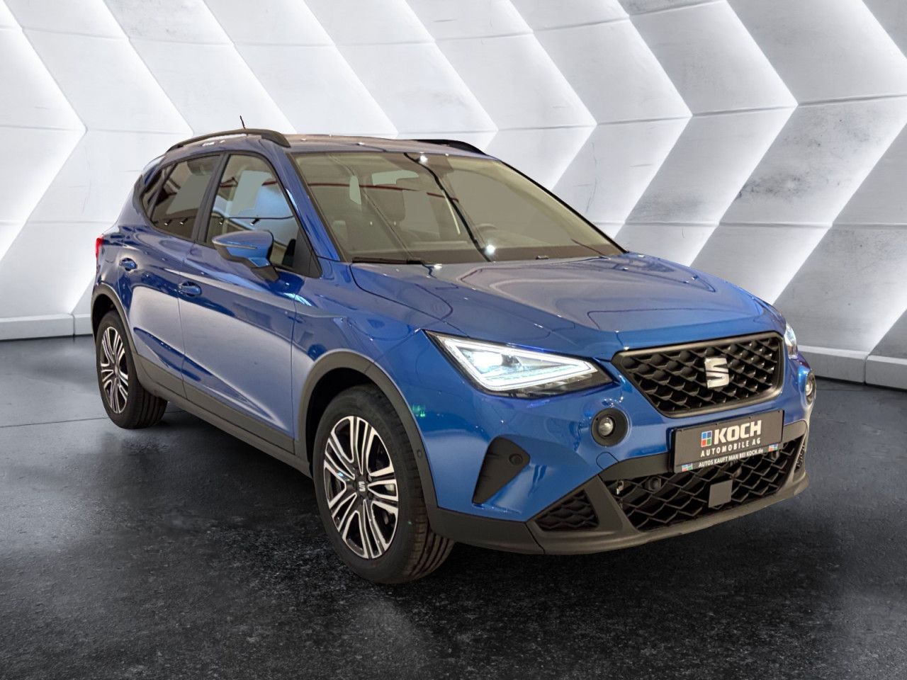 Seat Arona 1.0 TSI DSG Road Ed SOUND NAVI PDC V+H AHK