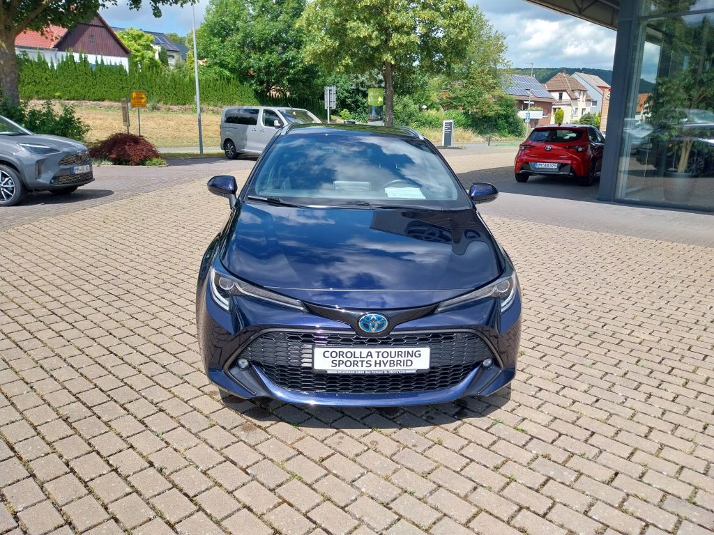 Toyota Corolla 2.0 Hybrid Touring Sports - Samsaru's Car Outlet