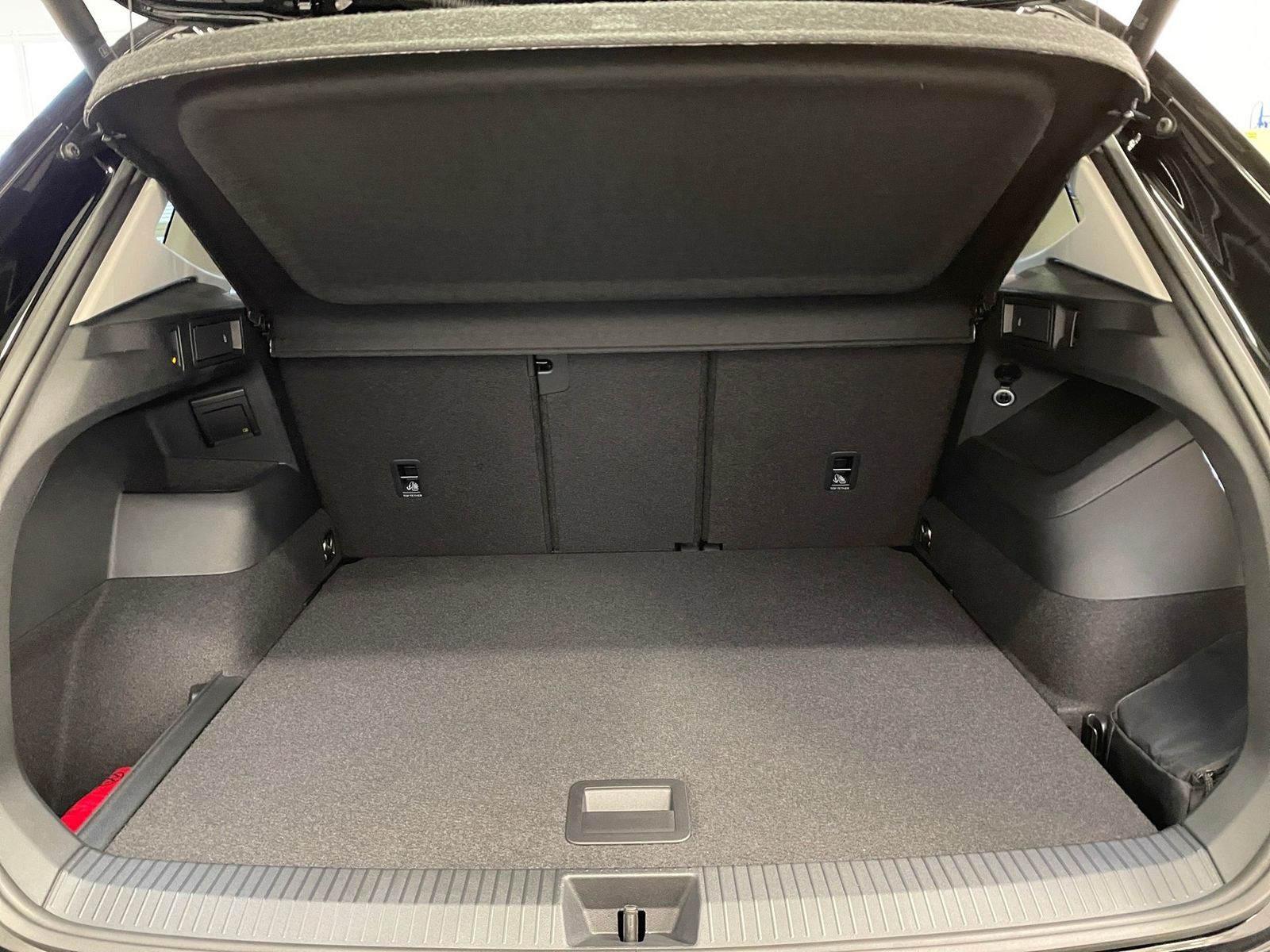 Volkswagen Tiguan 2.0 TSI 4M Elegance *AHK*NAVI*KAMERA*