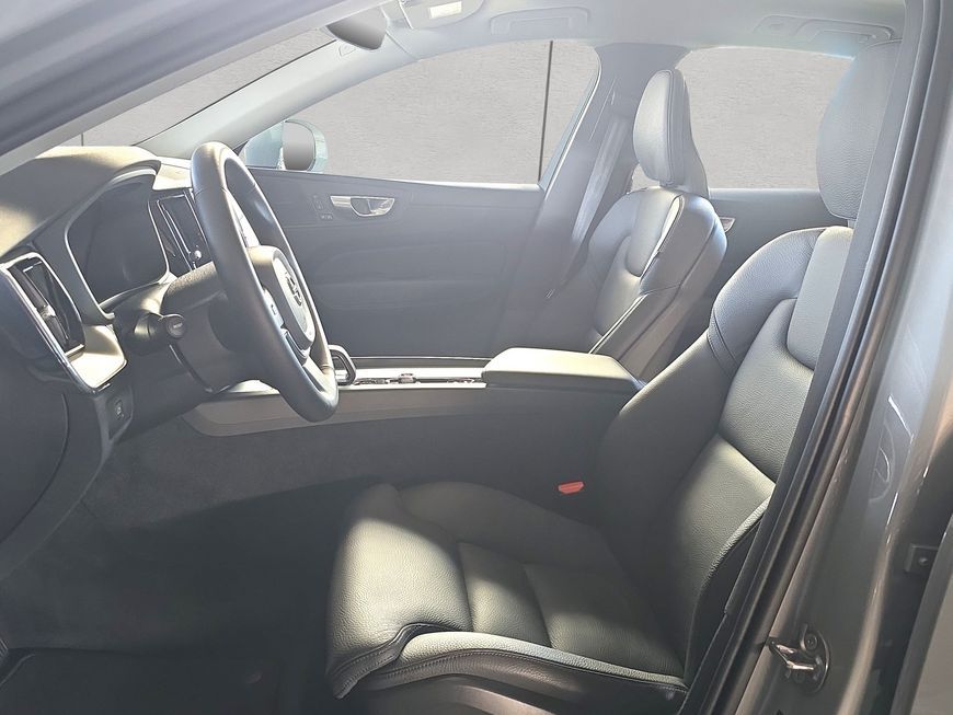 Volvo XC60 B5 B AWD Core