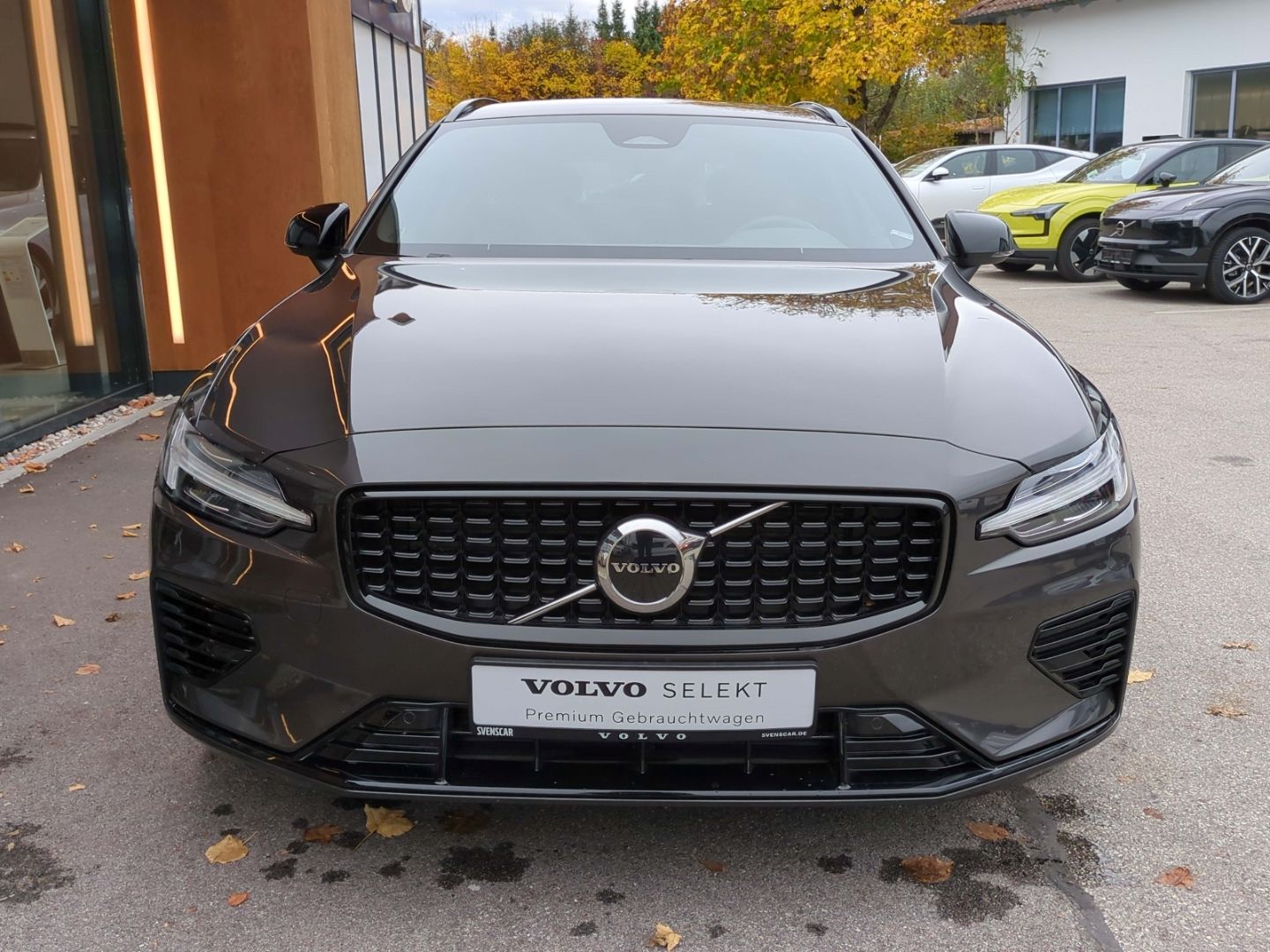 Volvo V60 Plus Dark Recharge Plug-In Hybrid AWD T6 Twi