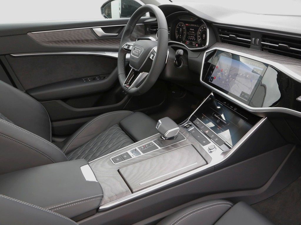 Audi A6 Avant 55 TFSI e Q S line - Samsaru's Car Outlet