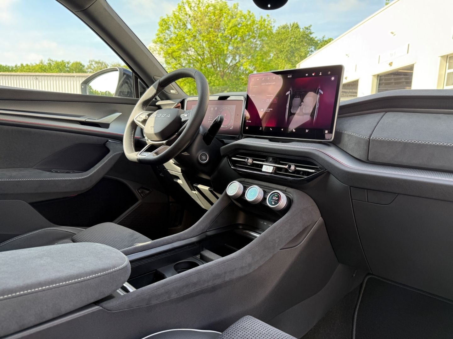 Skoda Kodiaq II 1.5 TSI iV DSG Sportline DCC AHK Matri