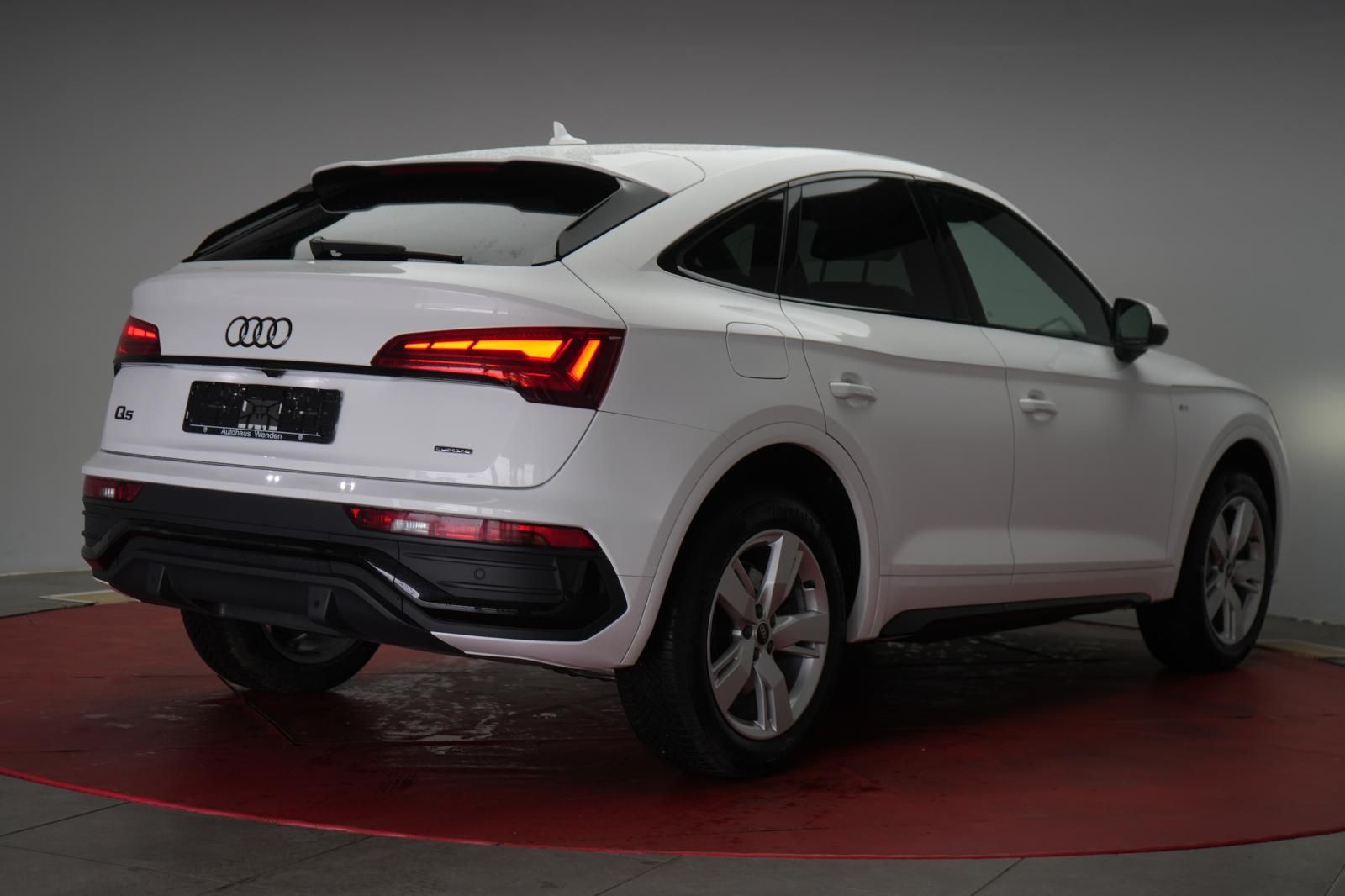 Audi Q5 40 TDI Sportback quattro S tronic S line Navi