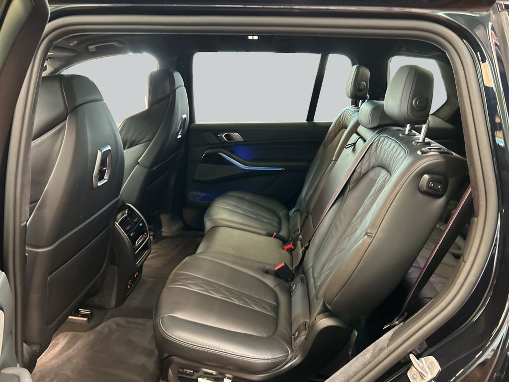 BMW X7 xDrive40d M-PaketPro AHK Pano HiFi Massage