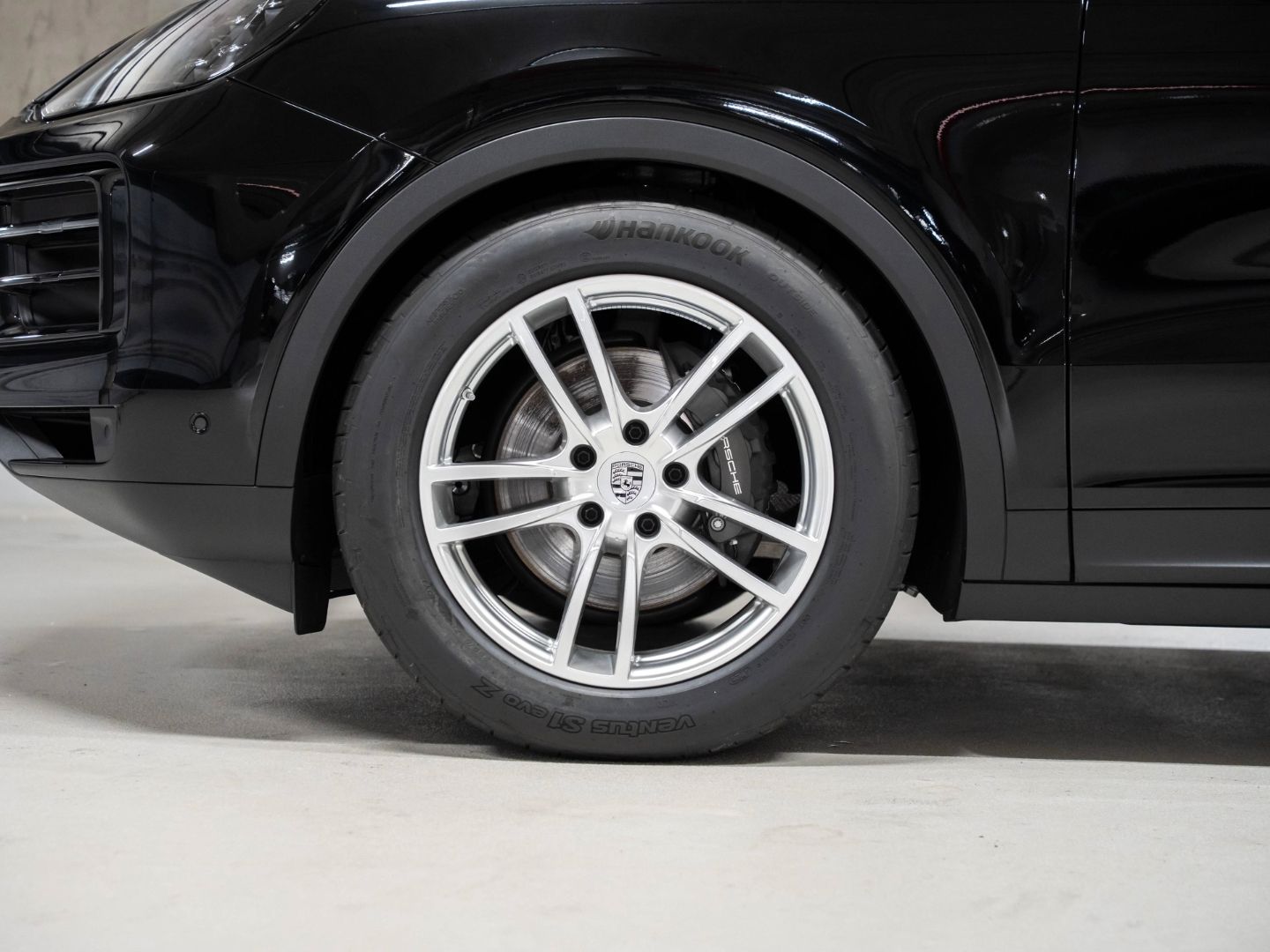 Porsche Cayenne Coupe PDCC Luftfederung InnoDrive BOSE