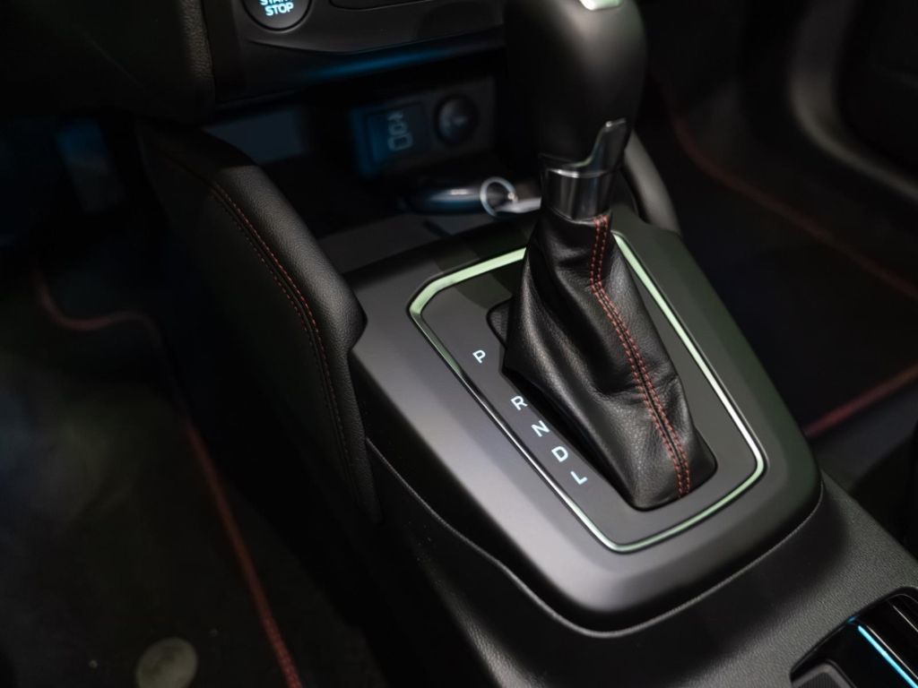 Ford Focus 1.0 MHEV Aut. ST-Line X Navi Matrix-LED AC