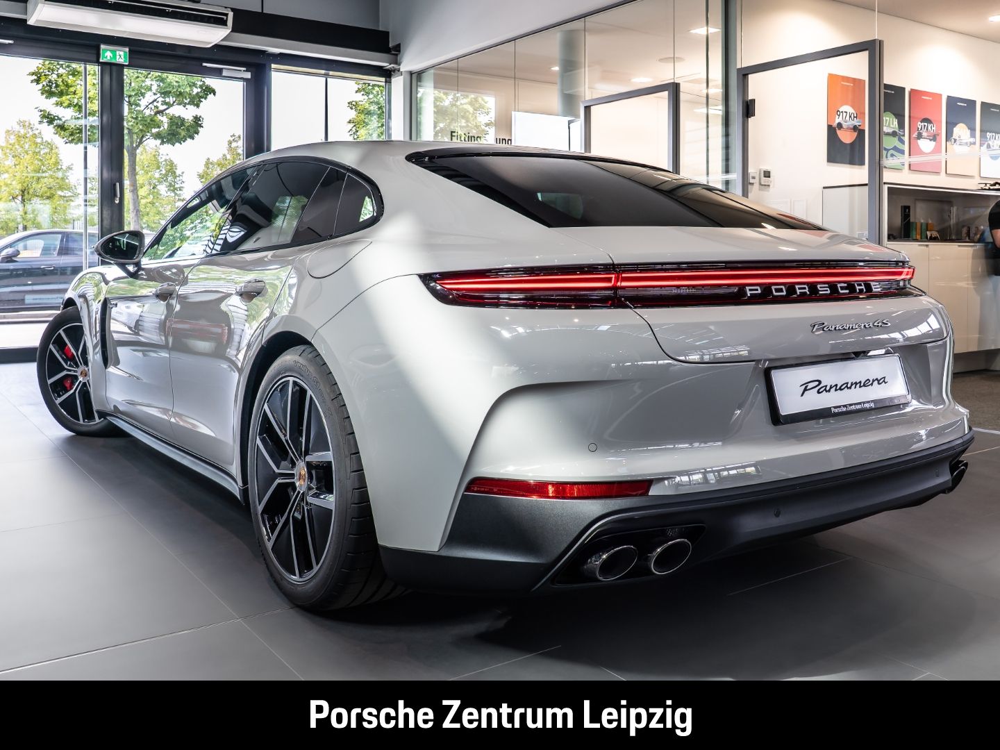 Porsche Panamera 4S E-Hybrid Sportabgas HA-Lenkung HUD