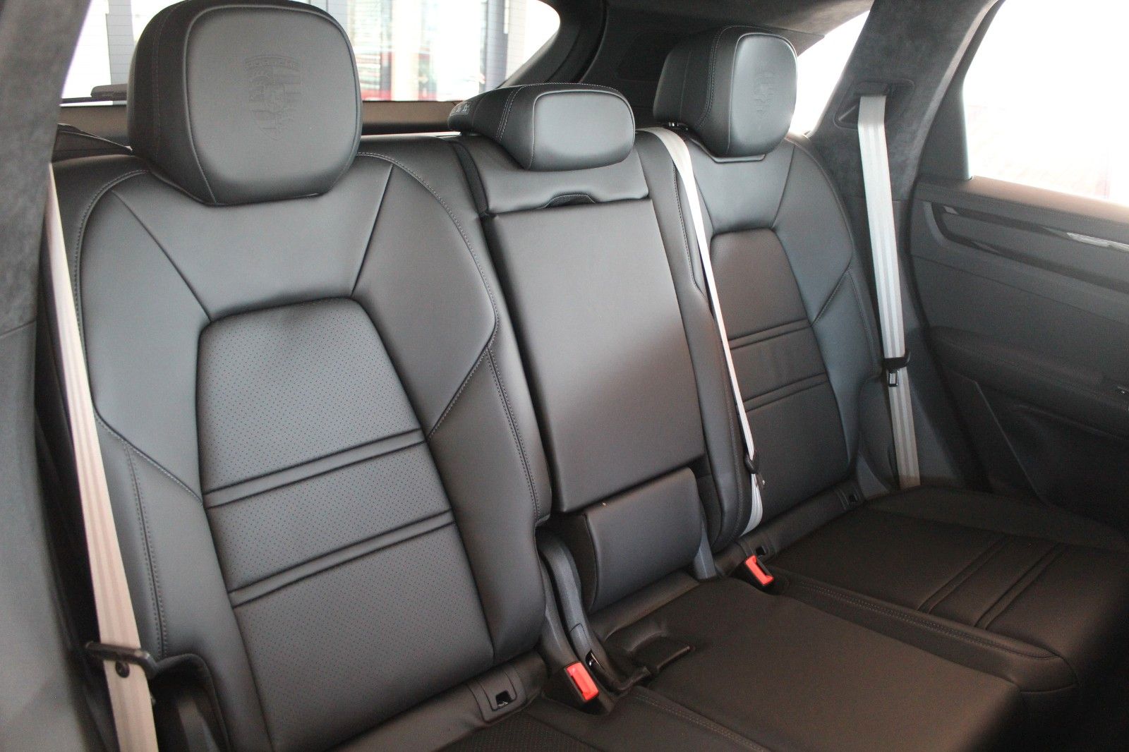 Porsche Cayenne E-Hybrid Platinum Edition/NightV/PASM
