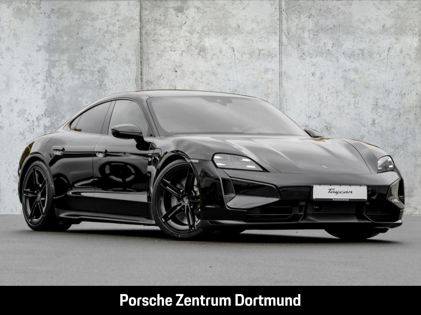 Porsche Taycan Turbo Surround-View LED-Matrix InnoDrive