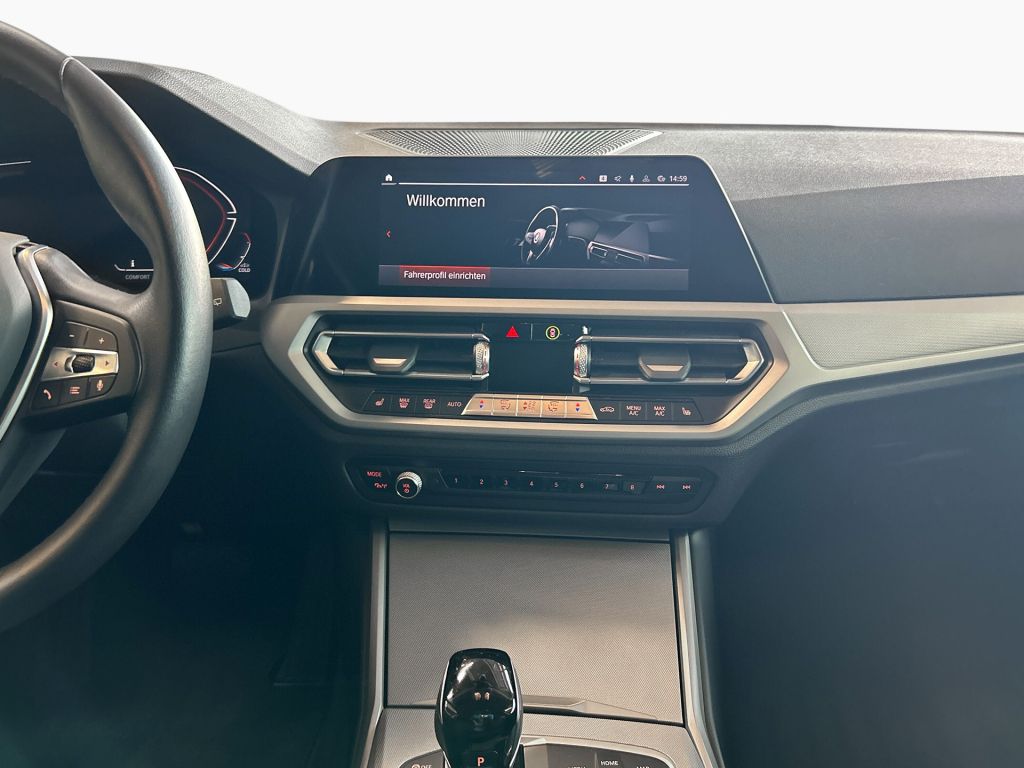 BMW 320d Touring Aut. Advantage - Samsaru's Car Outlet