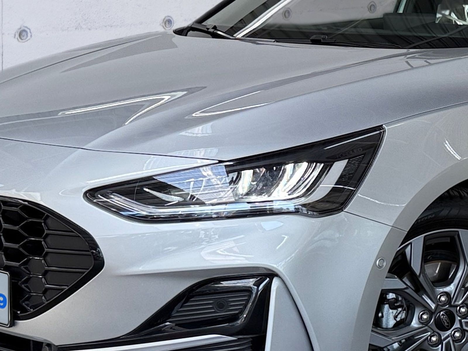 Ford Focus Turnier 1.0 EcoBoost Hybrid Aut. ST-LINE X