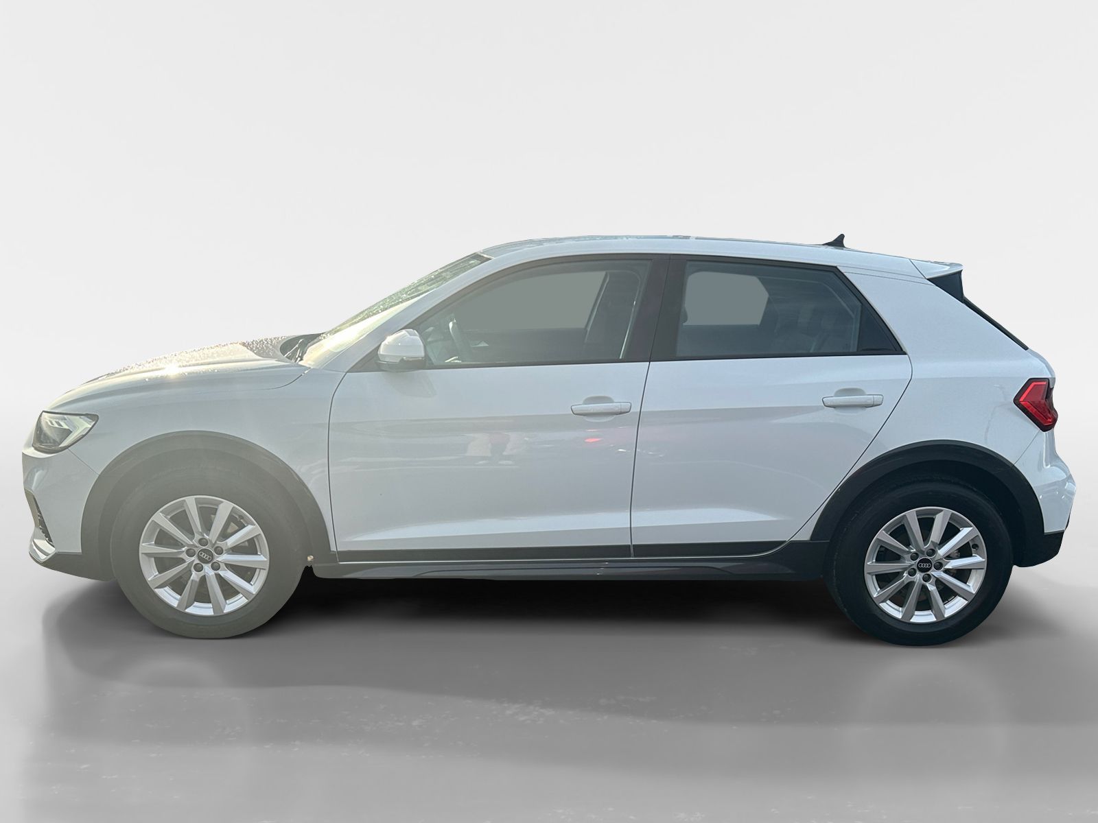 Audi A1 citycarver 30 TFSI - Samsaru's Car Outlet