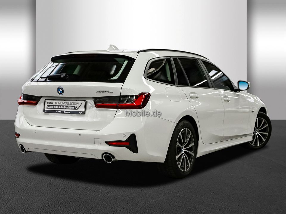 BMW 330e Touring Advantage - Samsaru's Car Outlet