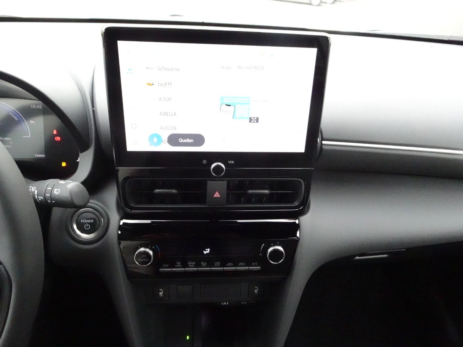 Toyota Yaris Cross 130 TeamPlayer Safety +Winter