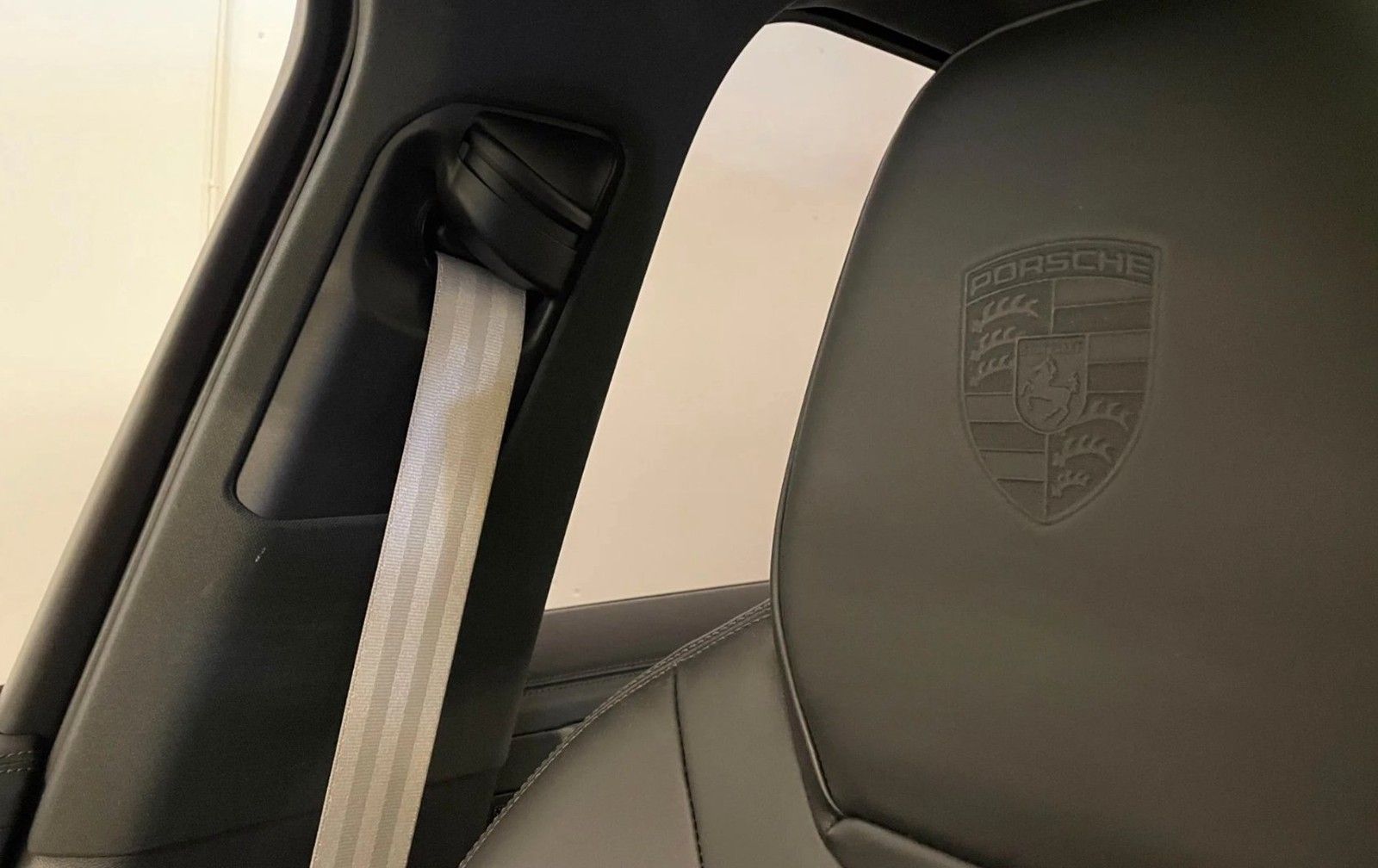 Porsche Cayenne E-Hybrid Platinum Edition