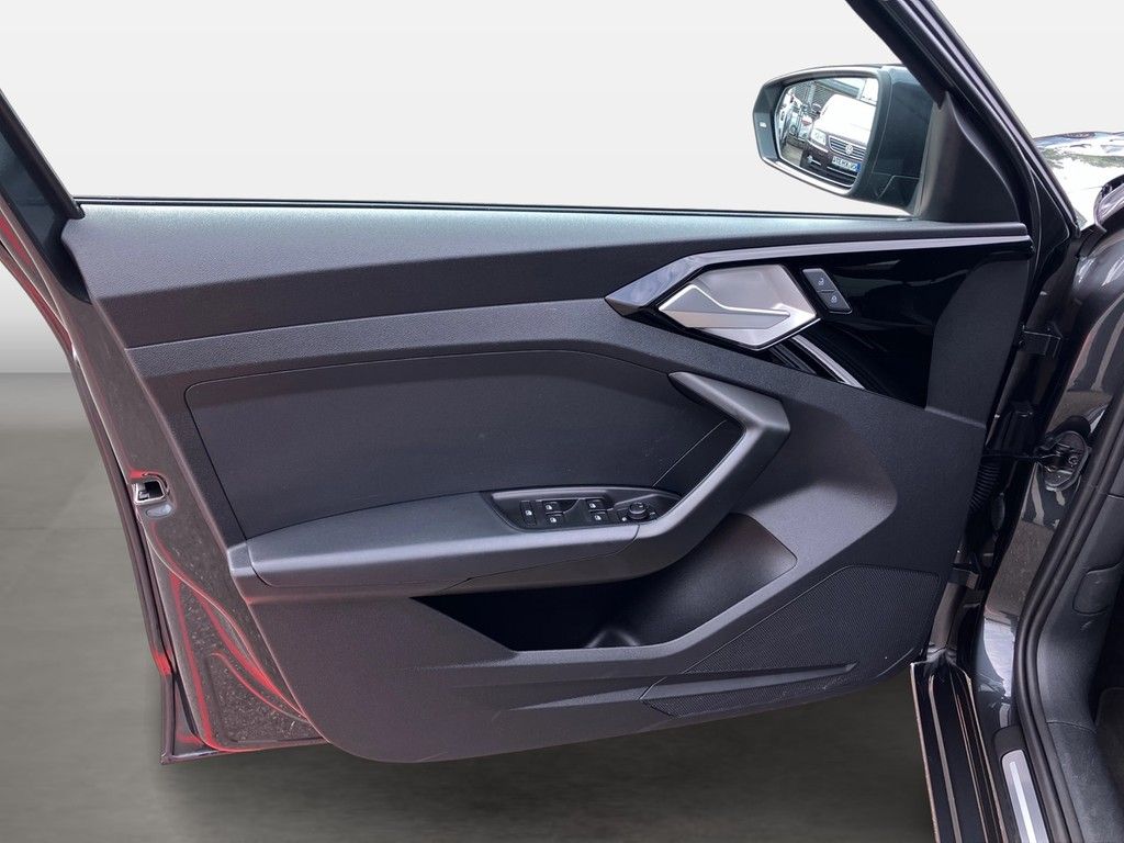 Audi A1 Sportback 25 TFSI S tronic advanced - Samsaru's Car Outlet