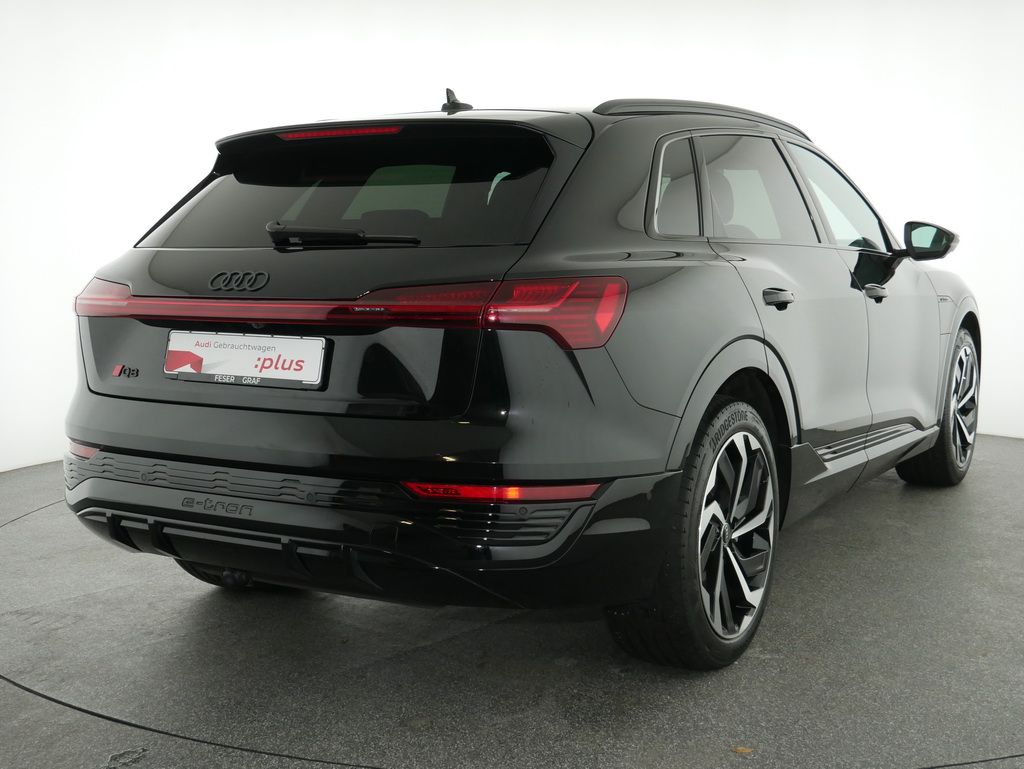 Audi Q8 55 S Line Int Pano,HUD,AHK,B&O,Matrix,Leder