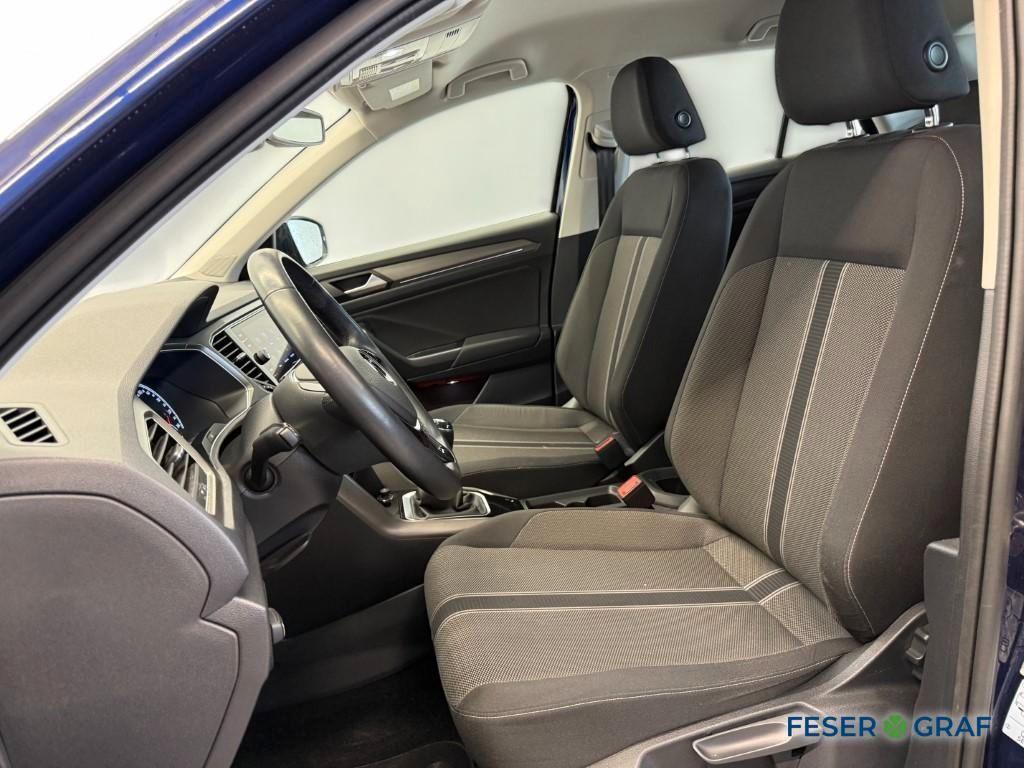 Volkswagen T-Roc Style 1.5 TSI - Samsaru's Car Outlet