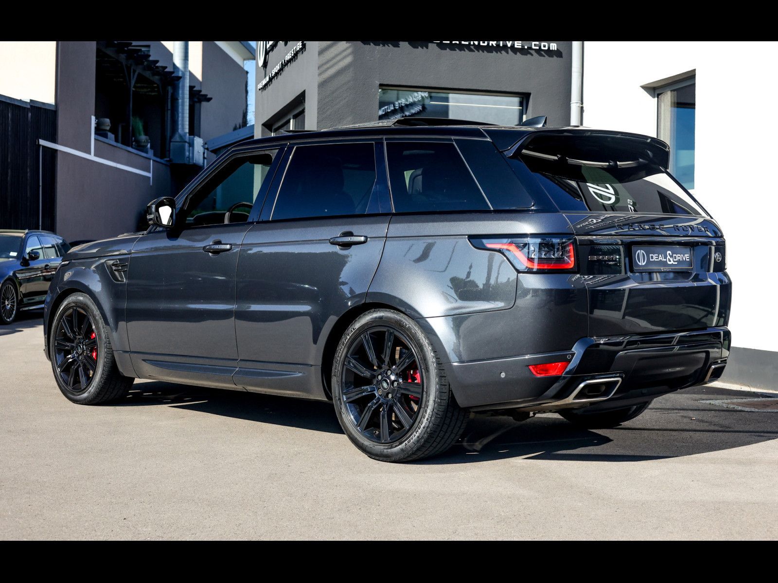 Range Rover Sport P400 HST - Samsaru's Car Outlet