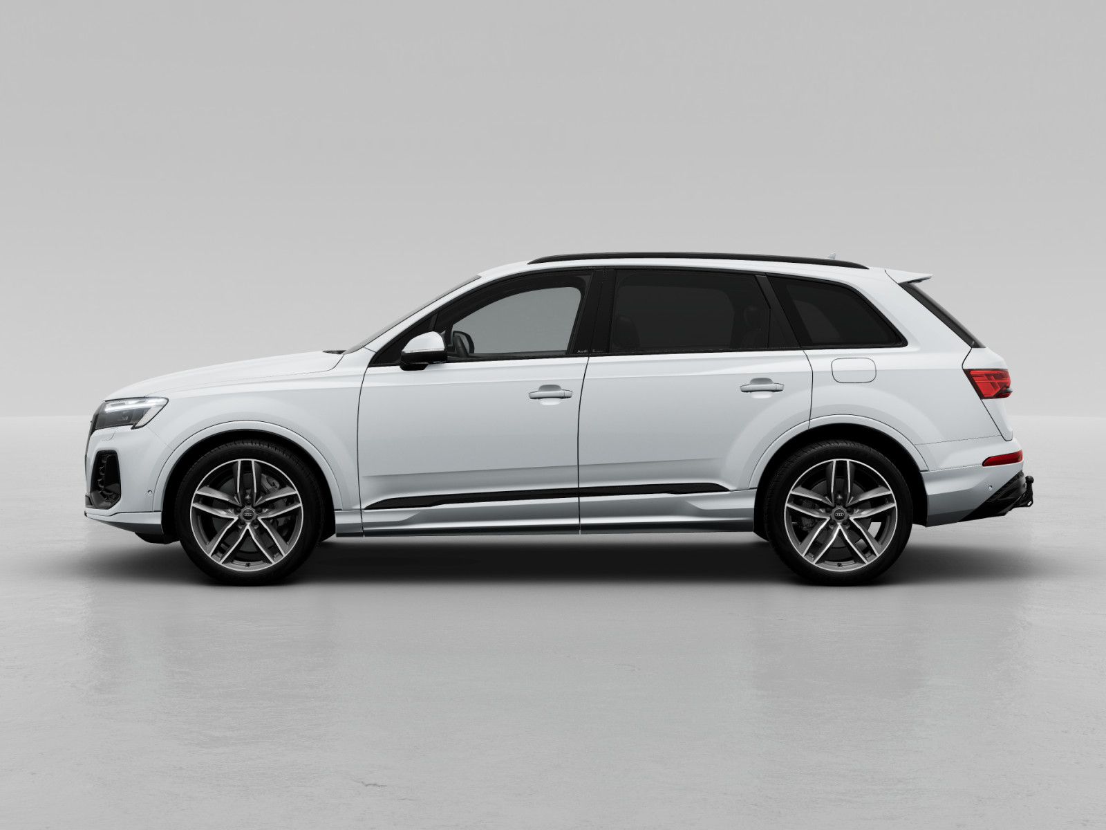 Audi Q7 55 TFSIe quattro S-LINE*NAVI*HUD*LUFT*AHK*MAT
