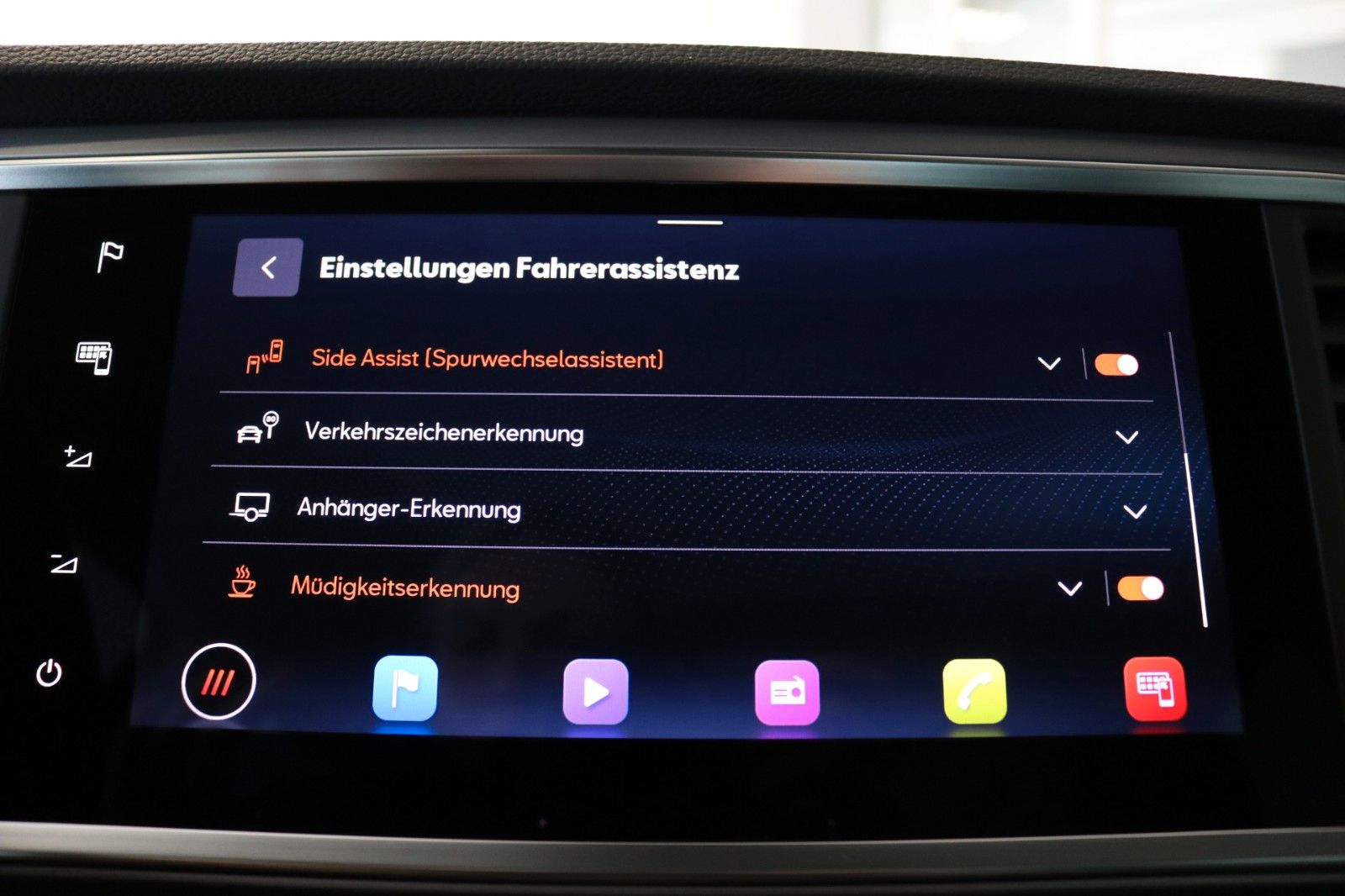 Seat Ateca FR Kamera Memory STHZ AHK Pano DAB+