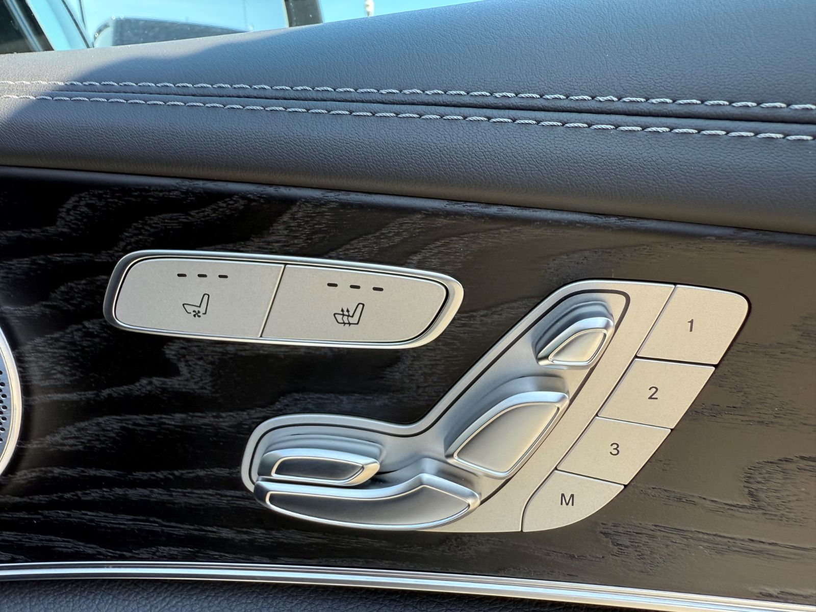Mercedes-Benz E 63S AMG 4Matic - Samsaru's Car Outlet