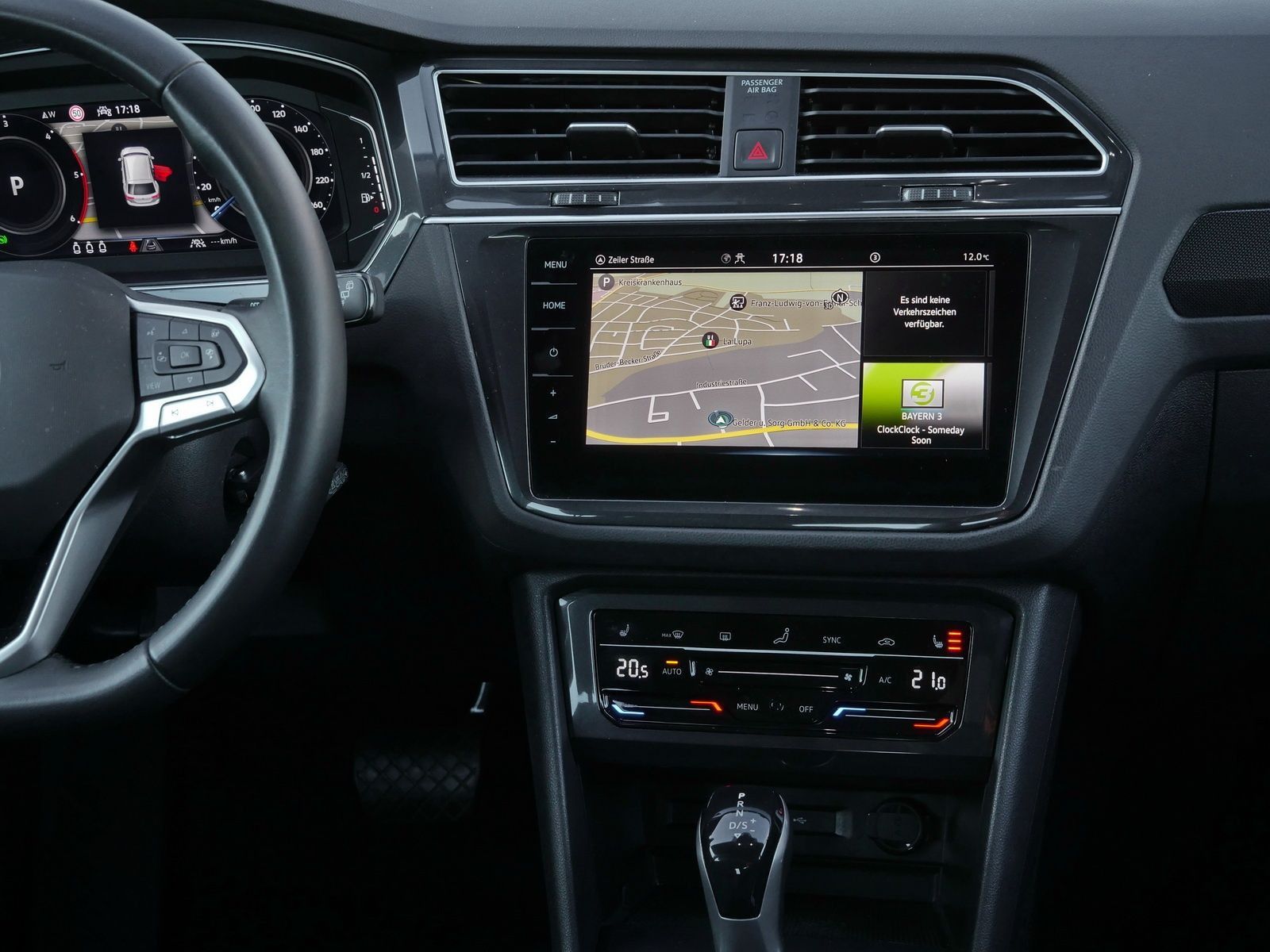 Volkswagen Tiguan Elegance 2.0 TDI - Samsaru's Car Outlet